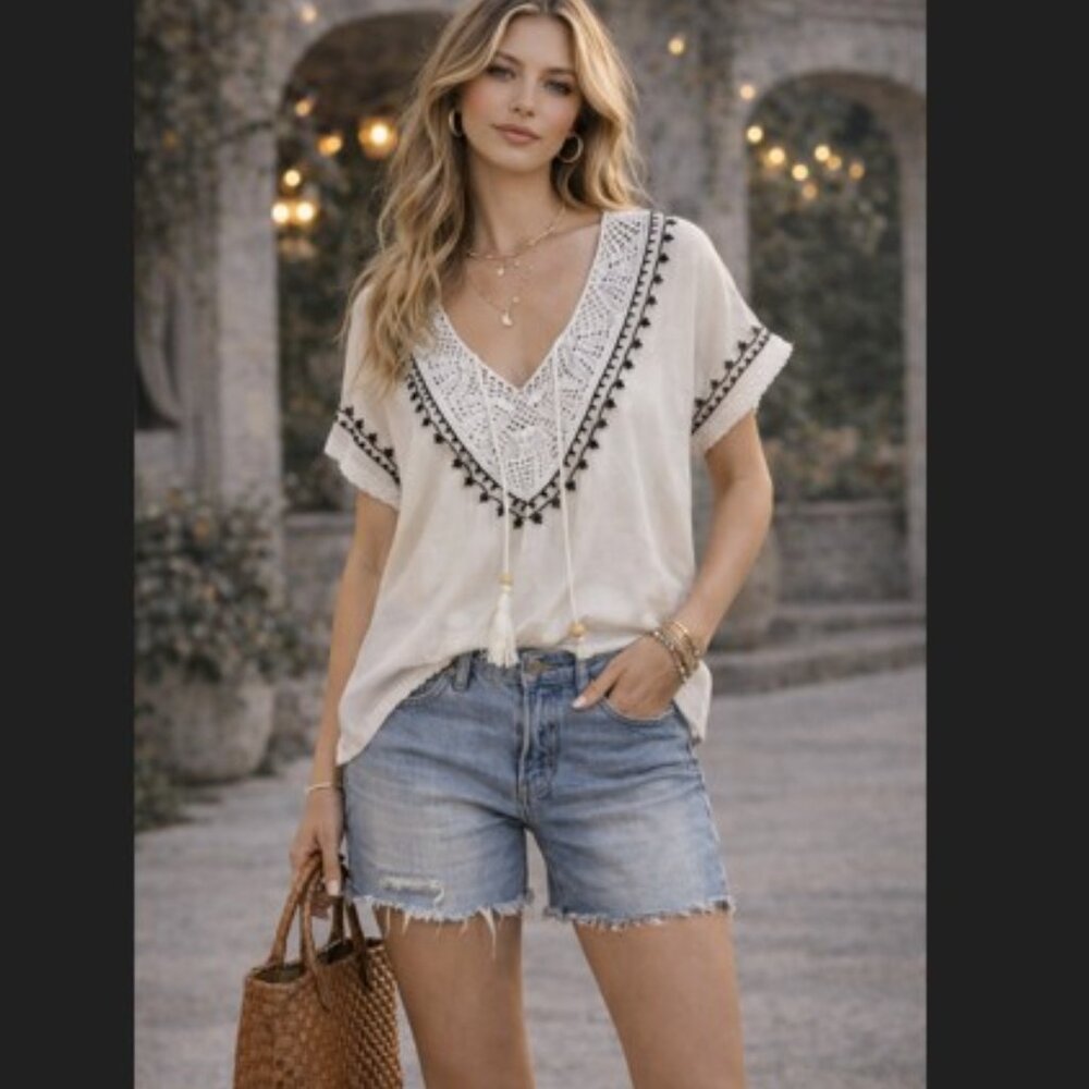 Colette‎ Lace Peasant Top Womens M White NWT Sheer Boho Romantic Western